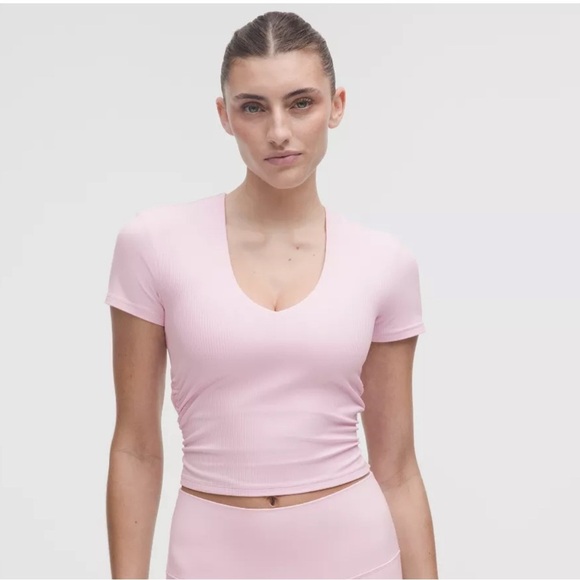 lululemon athletica Tops - 🍋🍋 Lululemon align  V-Neck crop Pink Top. Great condition. Approx sz 6